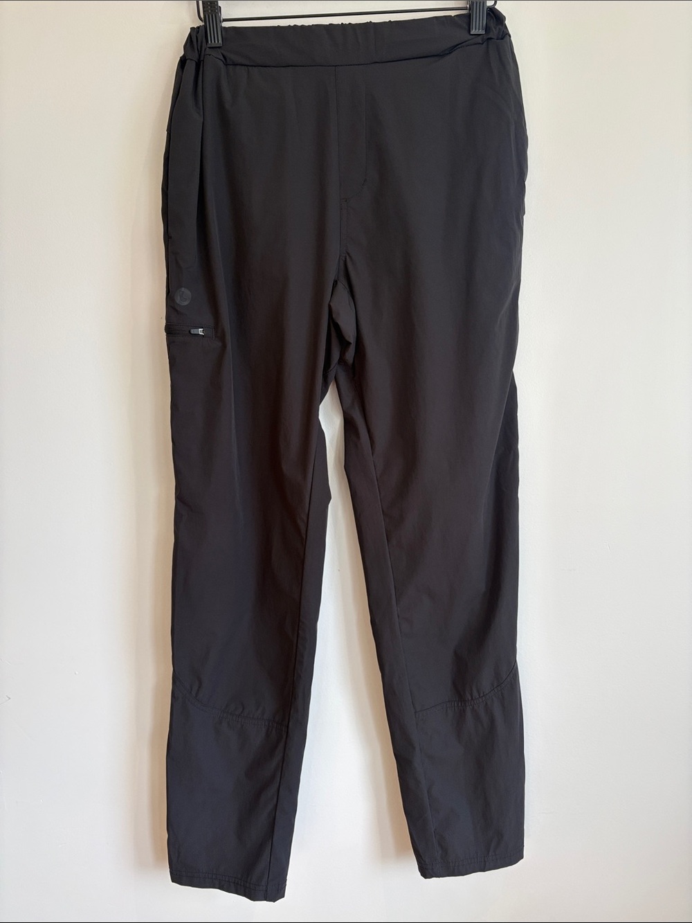Lolë Black Lightweight Athletic Cargo Hiking Pants S